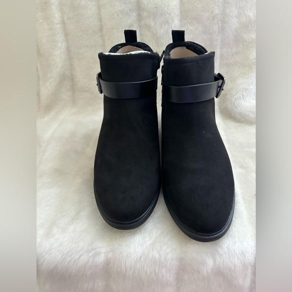 Elsa Fur Lined Ankle Boots-Size 7 - Picture 2 of 11